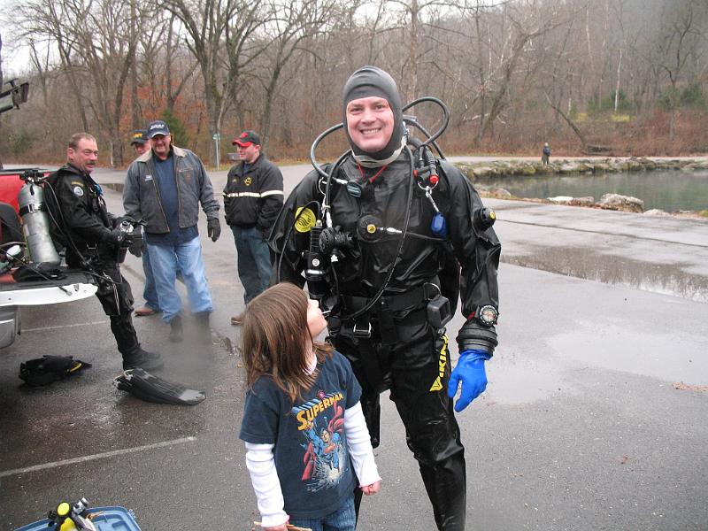 Bennett Springs 065.JPG - I was getting out of my drysuit, just started at any rate and my daughter Elizabeth wanted a picture.  Here she is looking at me.